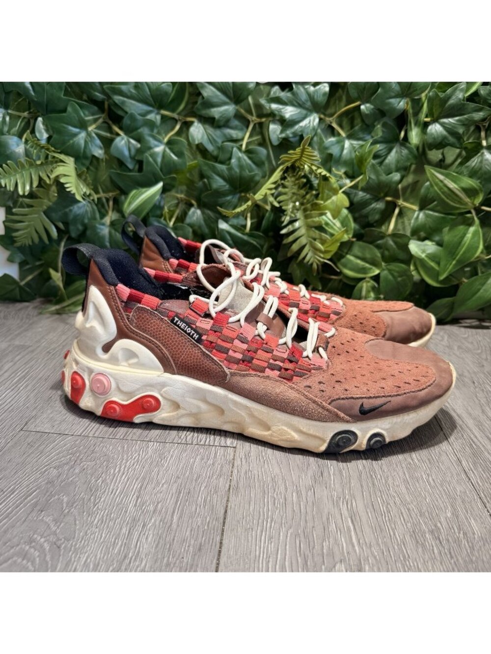 Nike React Sertu Pony Black Red Bark Sail Men Size 9 Sneakers AT5301-200